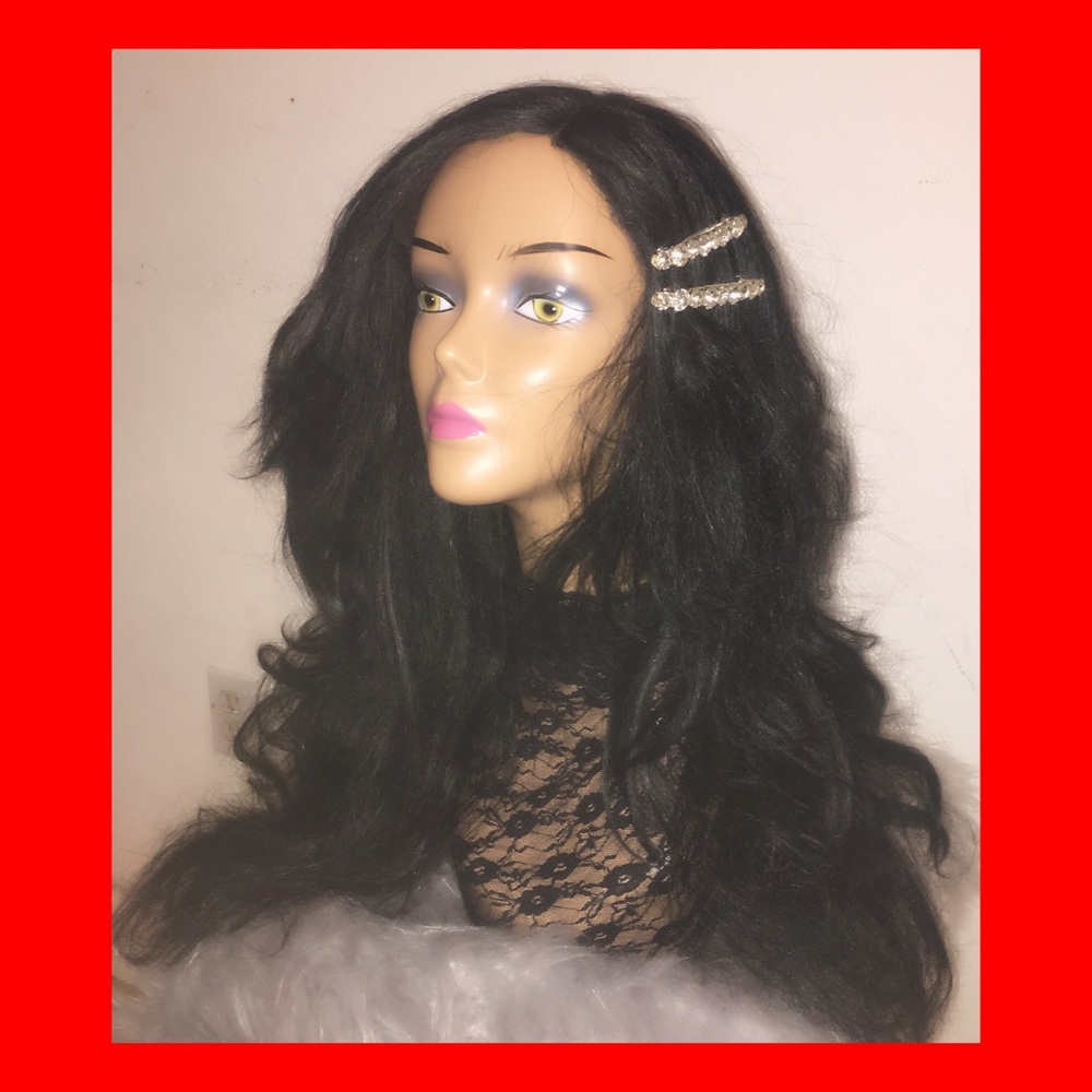 Lace front wig - Picture 3 of 5